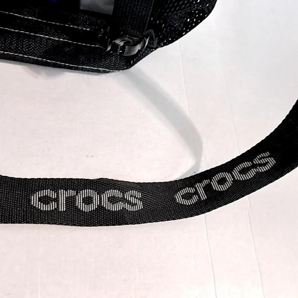 CROCS Student's UNISEX messenger shoulder school laptop bag blue and black NWOT